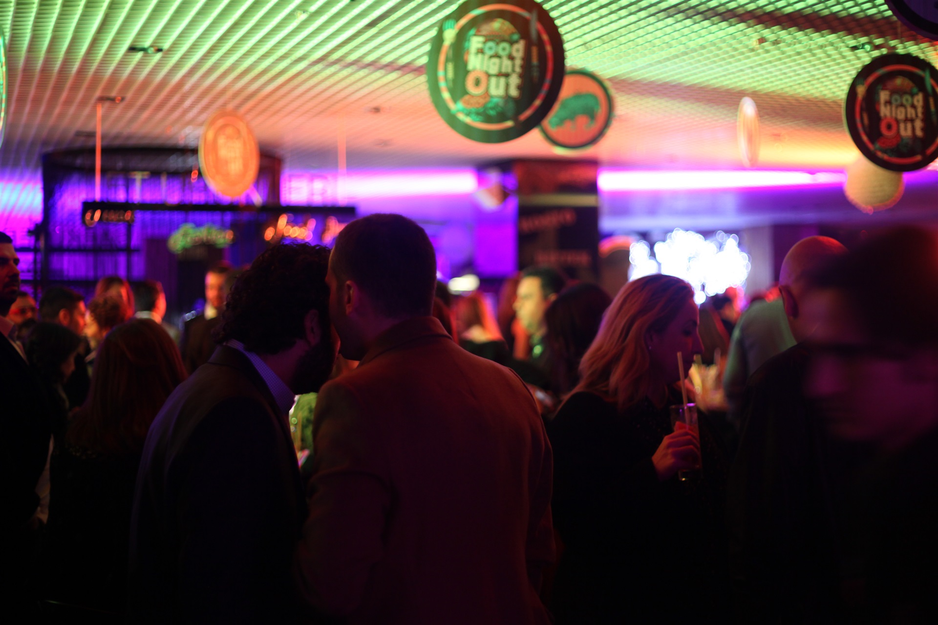 Macro Center marketin duzenledigi Food Night Out partisi
