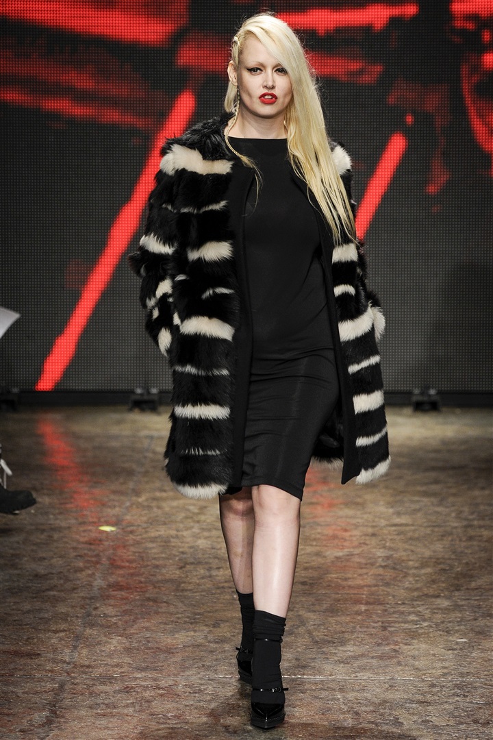 DKNY 2014-2015 Sonbahar/Kış