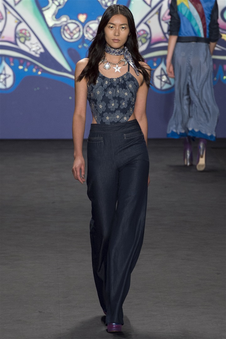 Anna Sui 2015 İlkbahar/Yaz