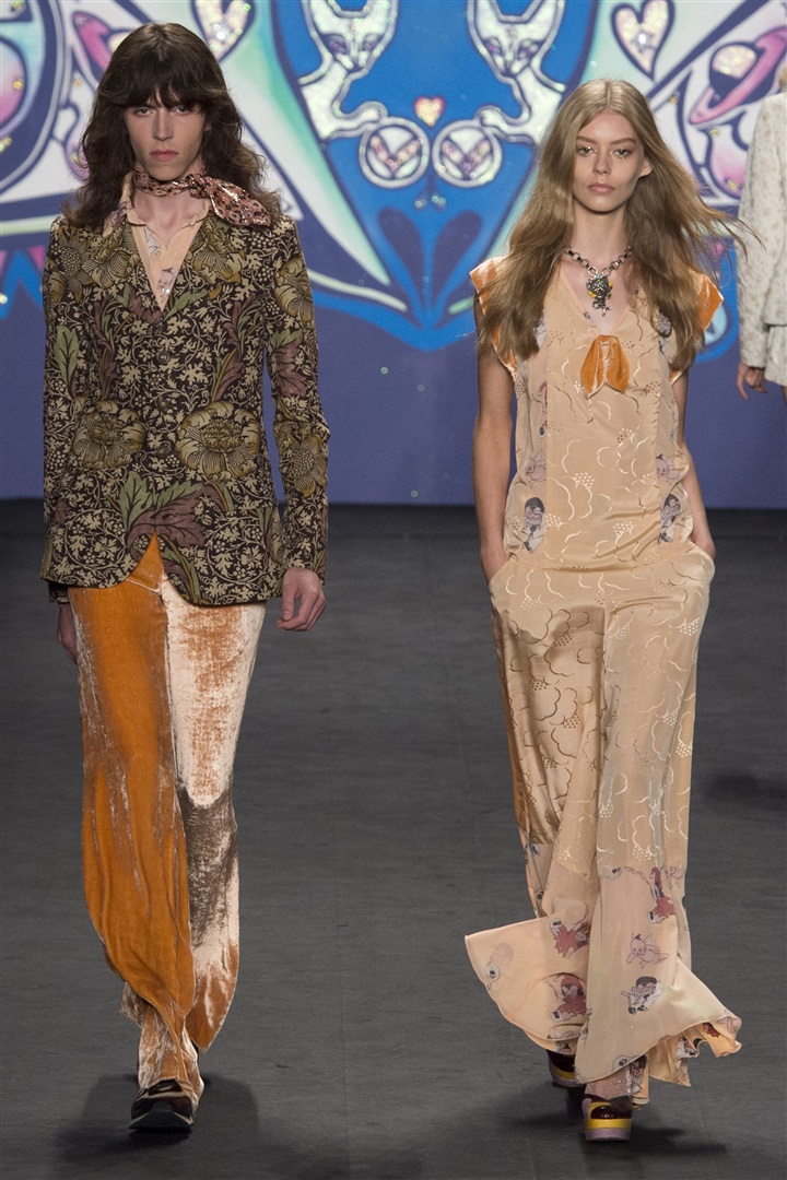 Anna Sui 2015 İlkbahar/Yaz