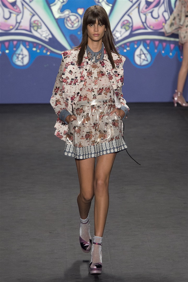 Anna Sui 2015 İlkbahar/Yaz