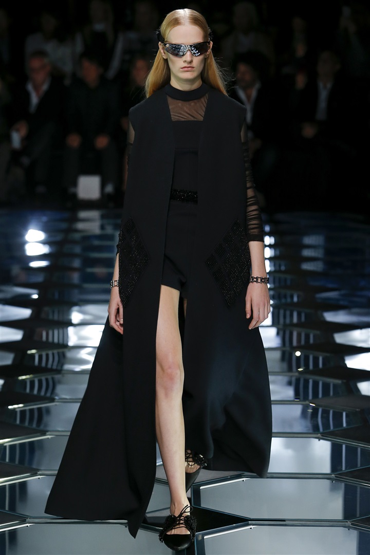 Balenciaga 2015 İlkbahar/Yaz