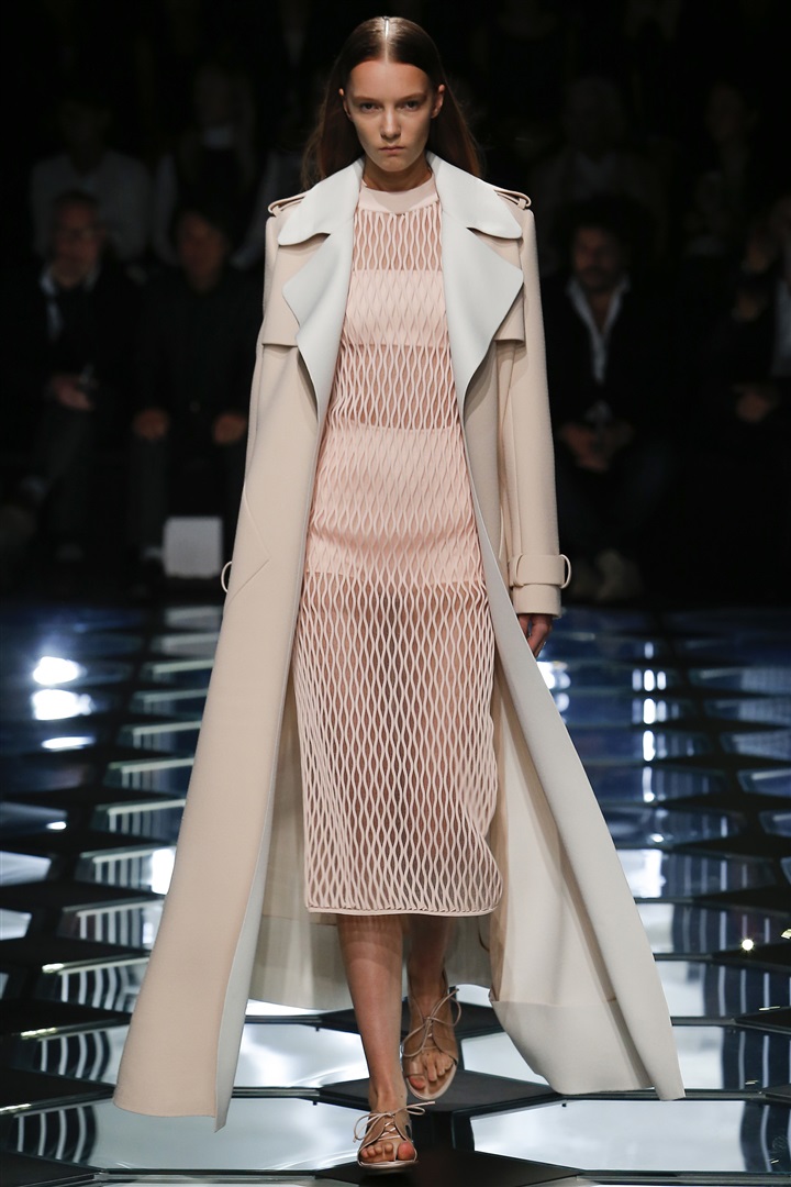 Balenciaga 2015 İlkbahar/Yaz