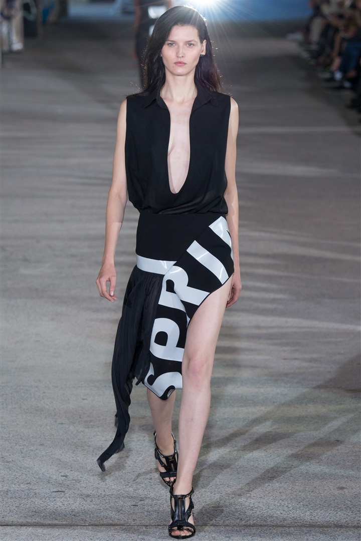 Anthony Vaccarello 2015 İlkbahar/Yaz