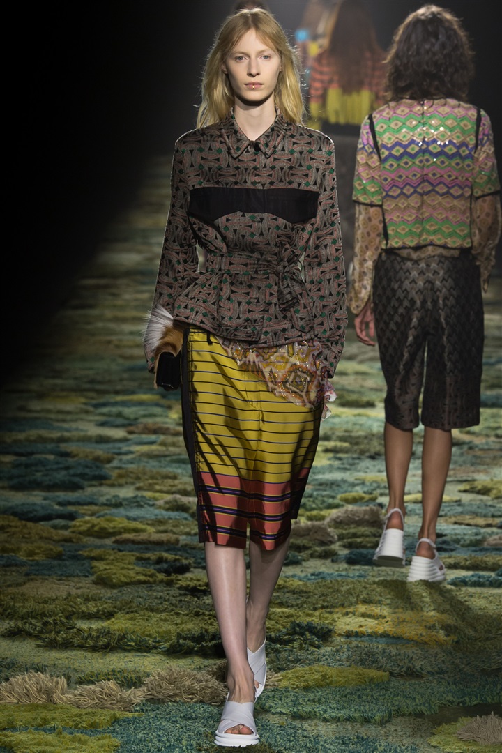 Dries Van Noten 2015 İlkbahar/Yaz