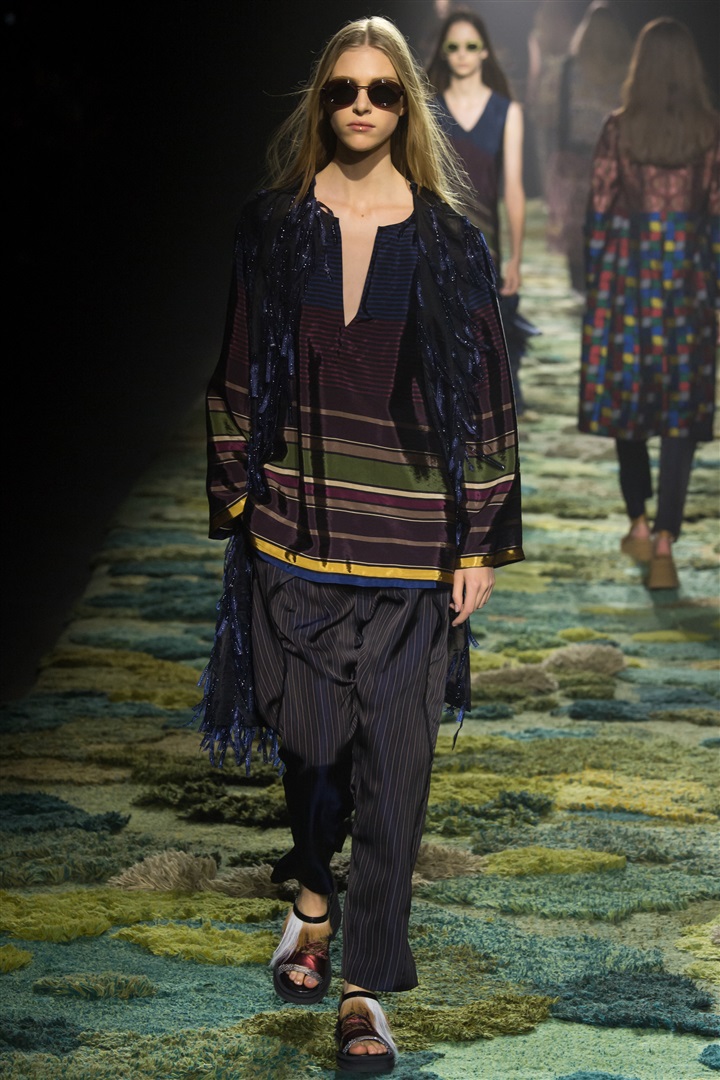 Dries Van Noten 2015 İlkbahar/Yaz