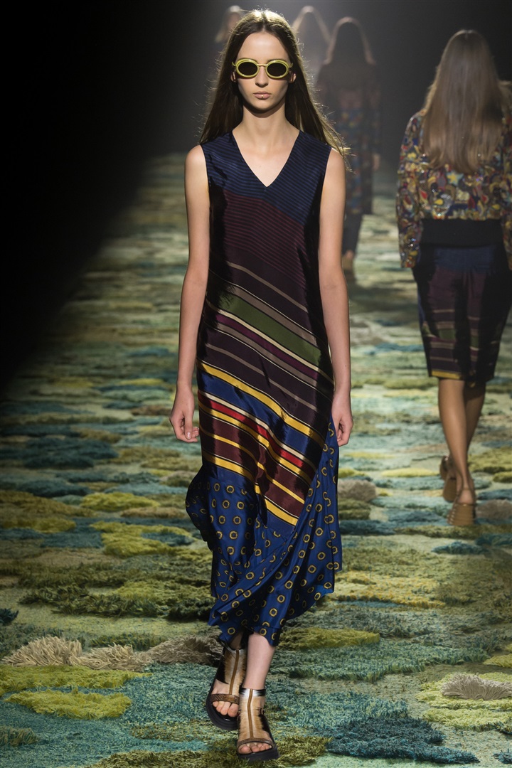 Dries Van Noten 2015 İlkbahar/Yaz