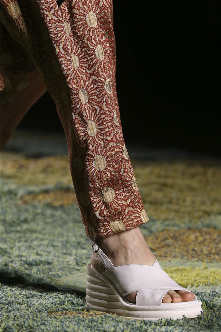 Dries Van Noten 2015 İlkbahar/Yaz Detay