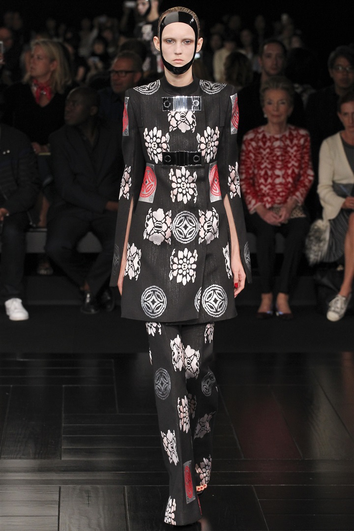 Alexander McQueen 2015 İlkbahar/Yaz