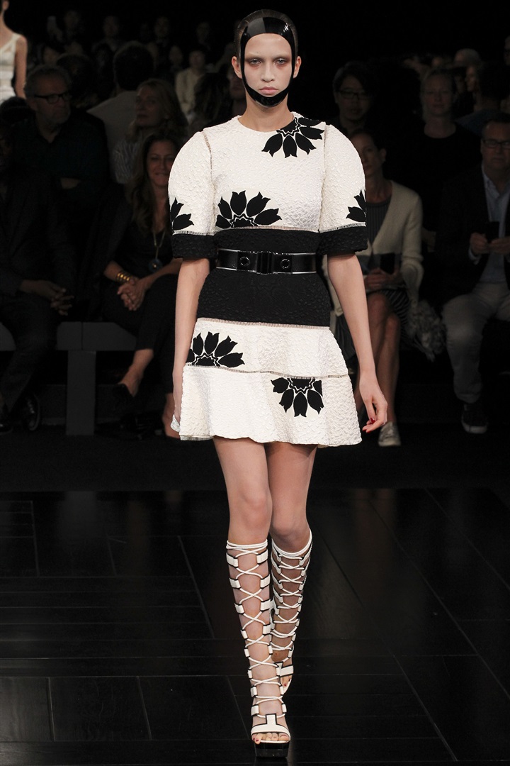 Alexander McQueen 2015 İlkbahar/Yaz