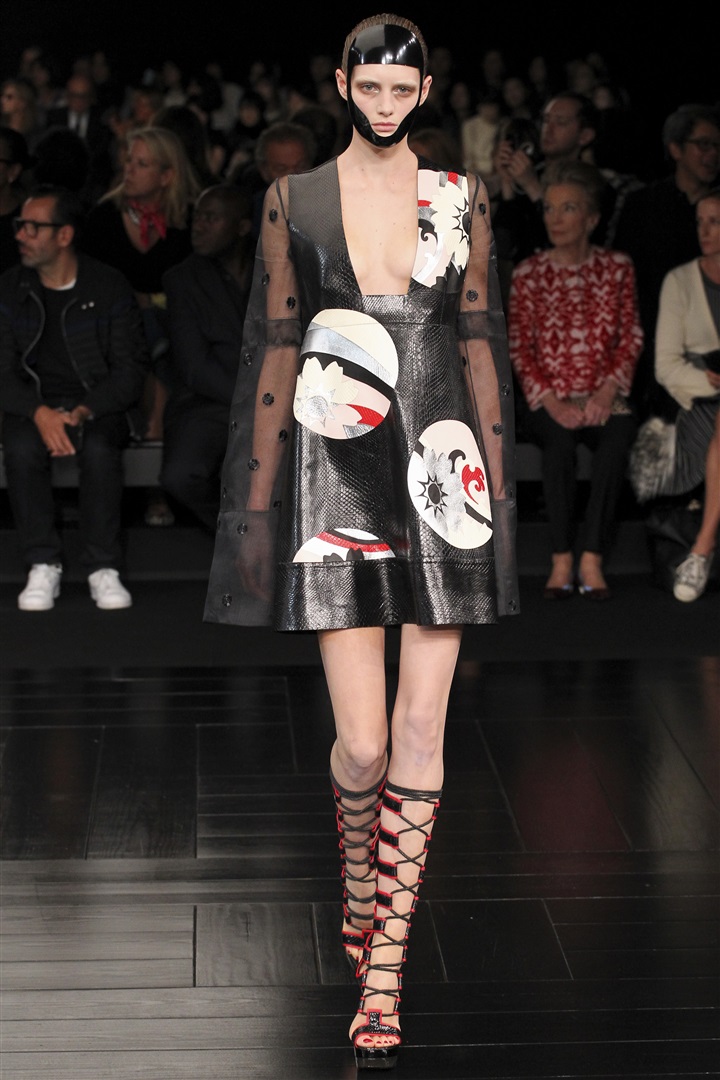 Alexander McQueen 2015 İlkbahar/Yaz