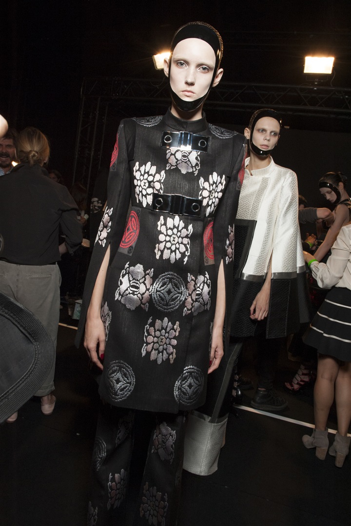 Alexander McQueen 2015 İlkbahar/Yaz Güzellik