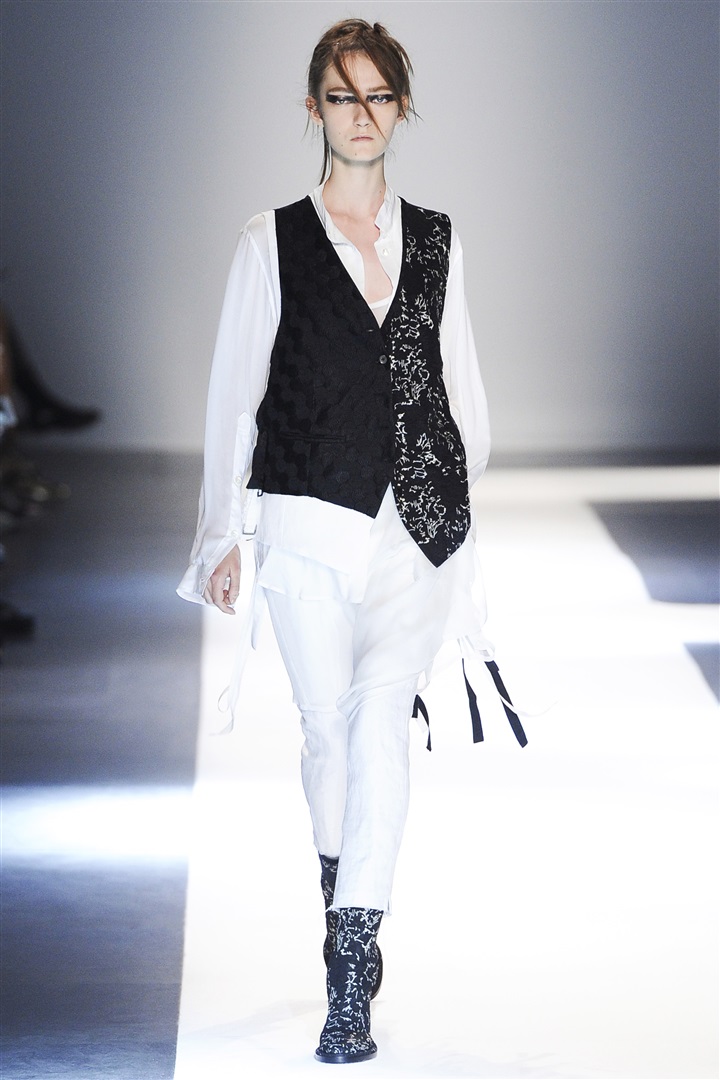 Ann Demeulemeester 2015 İlkbahar/Yaz