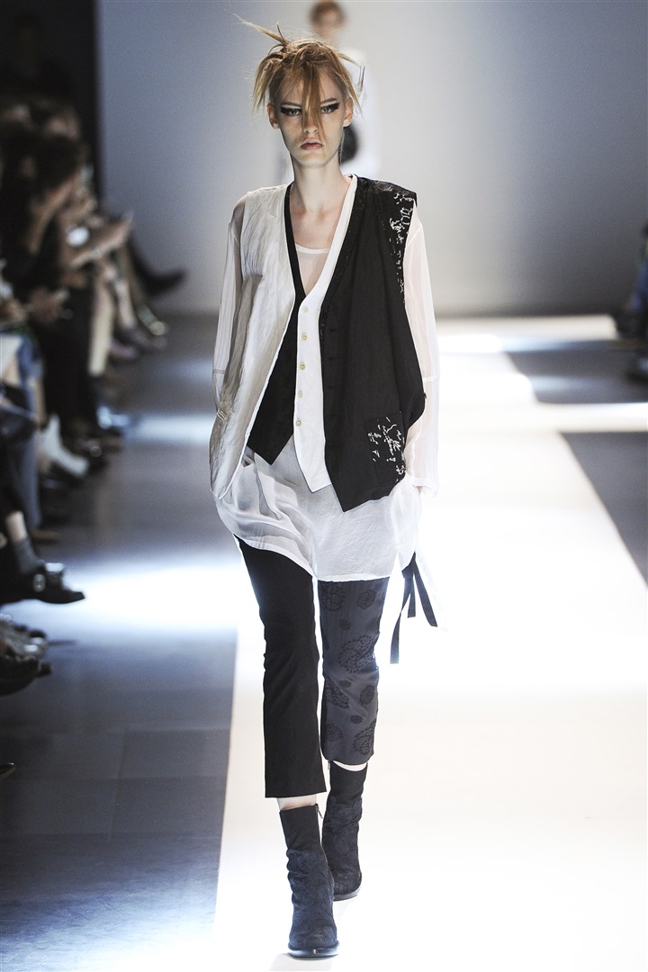 Ann Demeulemeester 2015 İlkbahar/Yaz