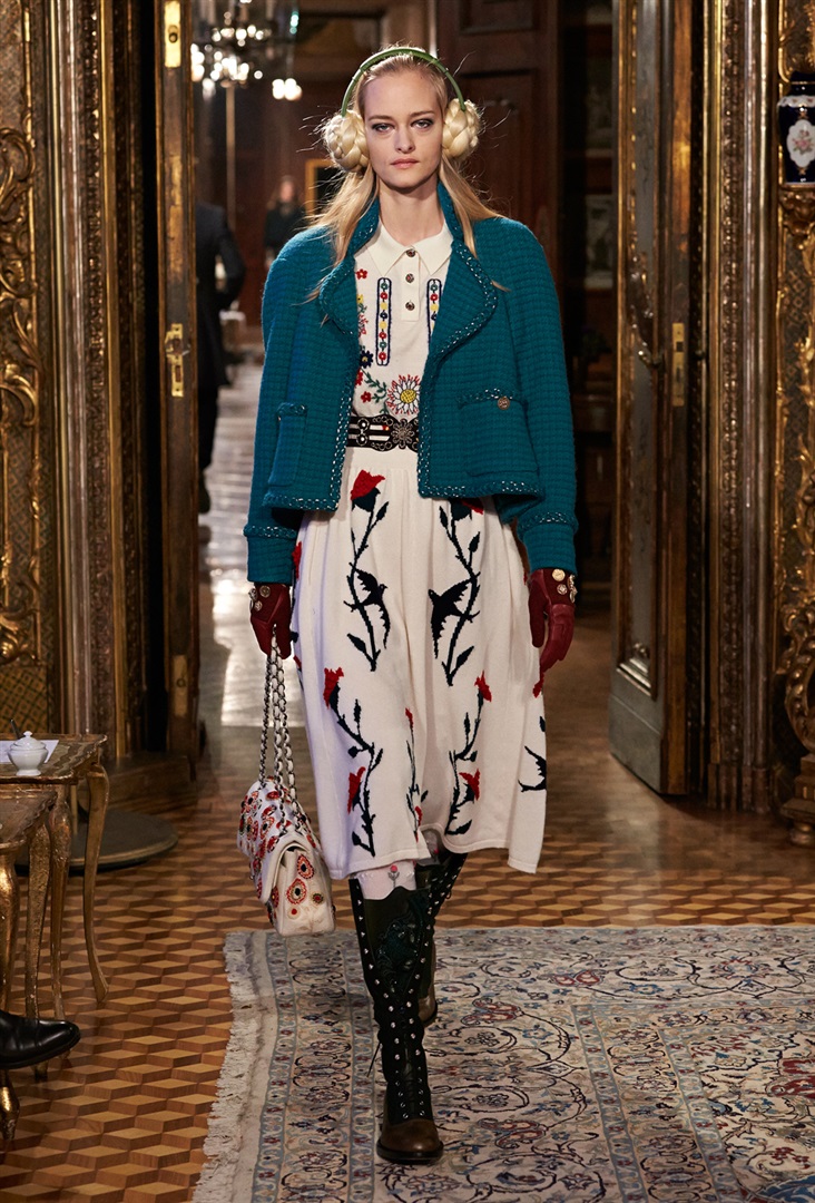 Chanel Métiers d'Art  2015 Pre-Fall