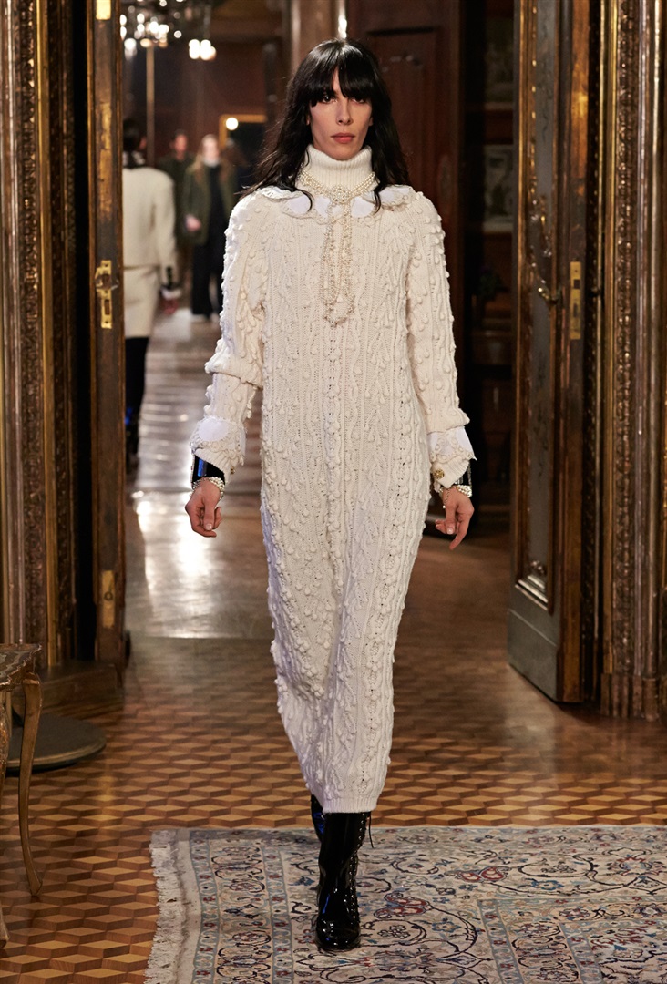 Chanel Métiers d'Art  2015 Pre-Fall