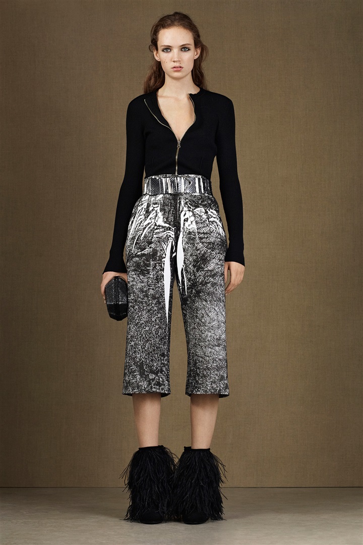 Alexander McQueen 2015 Pre-Fall