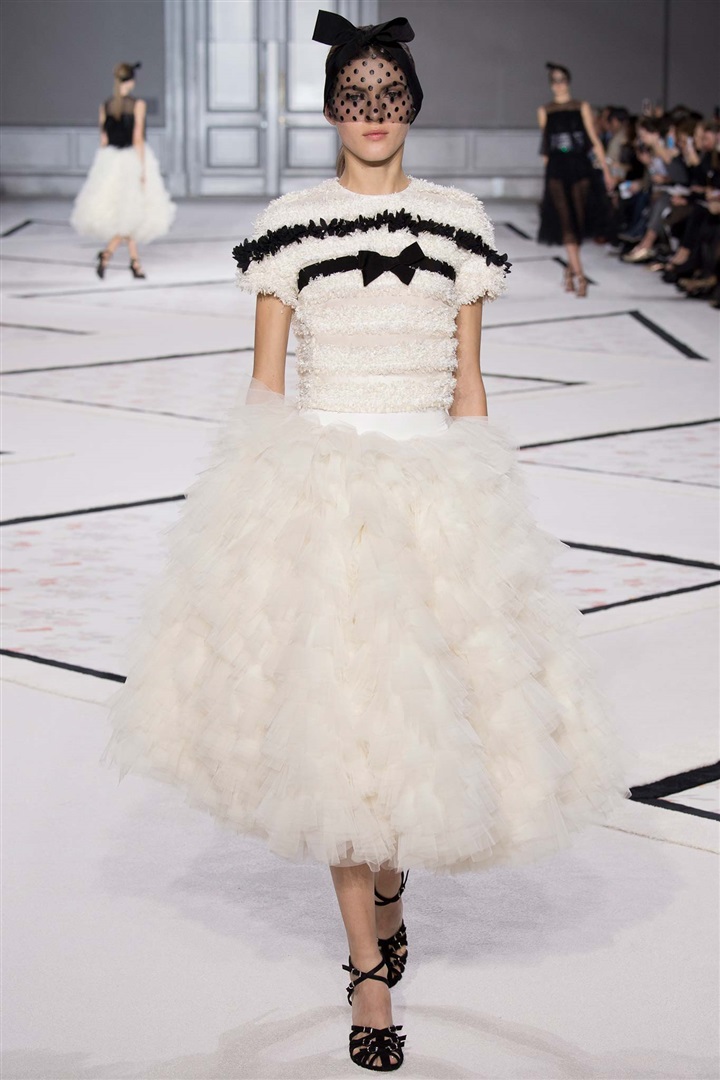 Giambattista Valli 2015 İlkbahar/Yaz Couture