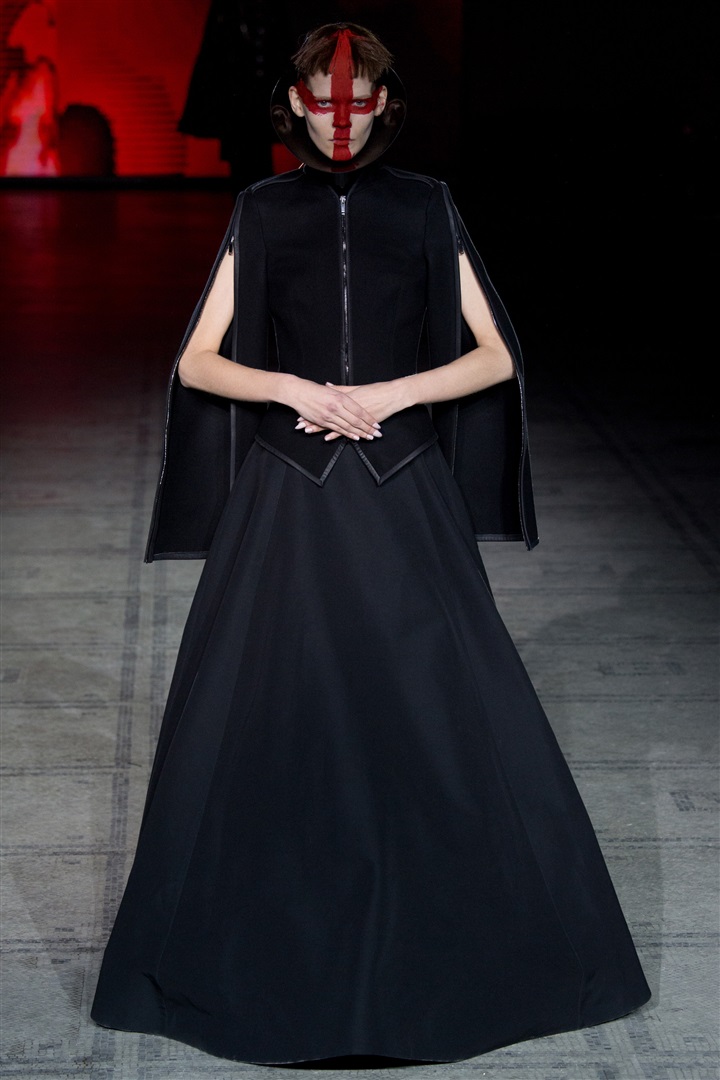 Gareth Pugh 2015-2016 Sonbahar/Kış