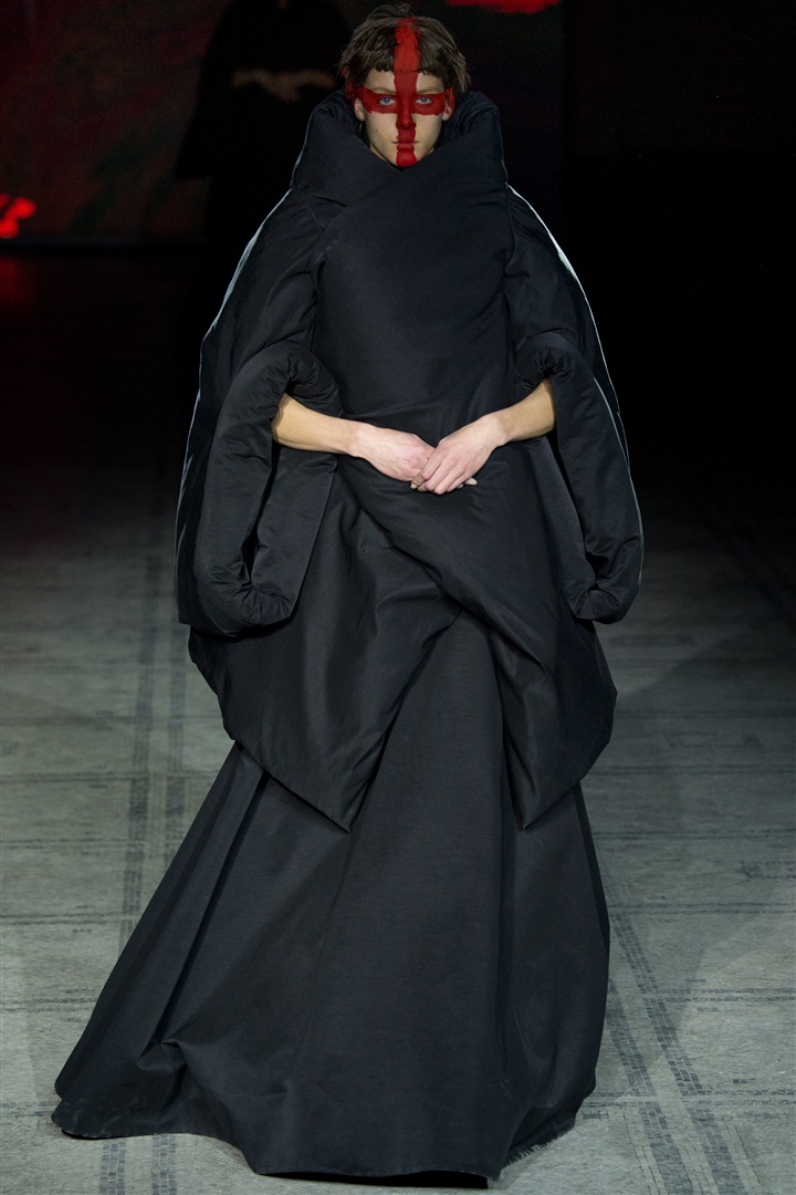 Gareth Pugh 2015-2016 Sonbahar/Kış