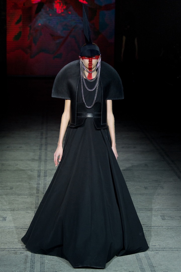 Gareth Pugh 2015-2016 Sonbahar/Kış