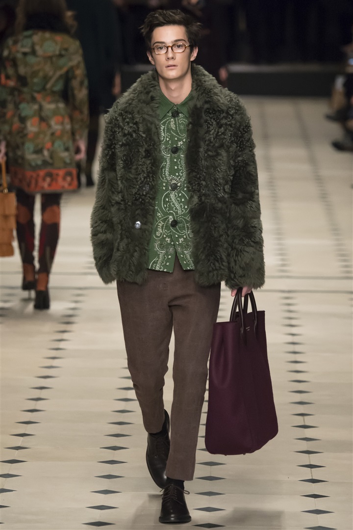 Burberry Prorsum 2015-2016 Sonbahar/Kış