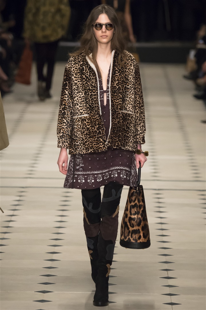 Burberry Prorsum 2015-2016 Sonbahar/Kış