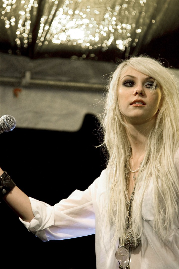 Taylor Momsen