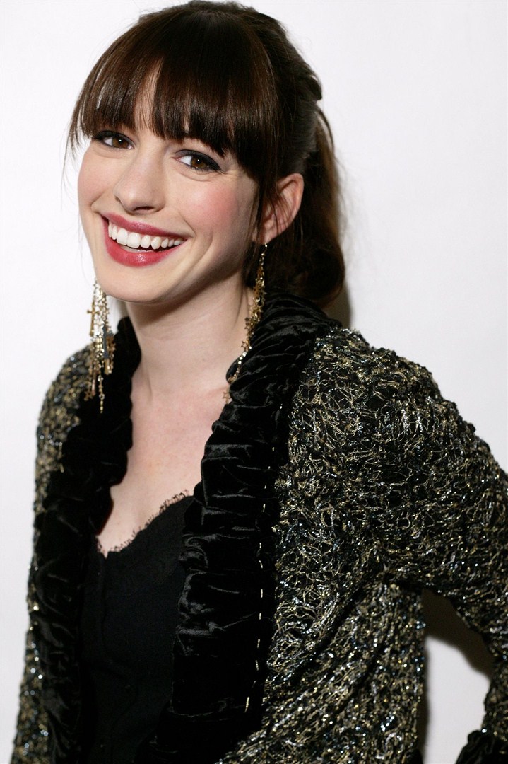 Anne Hathaway