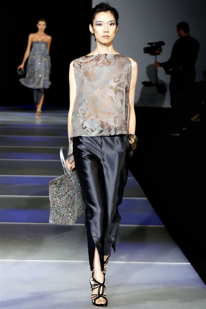 Giorgio Armani 2012 İlkbahar/Yaz