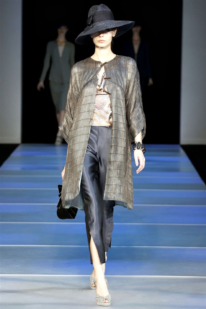 Giorgio Armani 2012 İlkbahar/Yaz