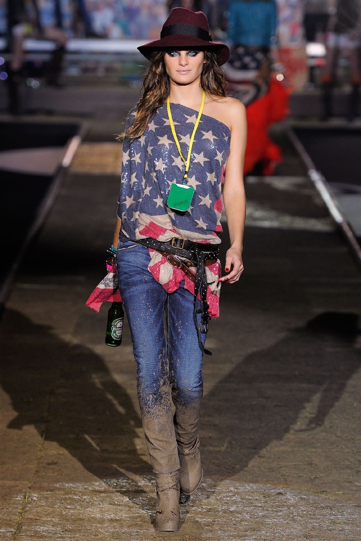 DSquared2 2012 İlkbahar/Yaz