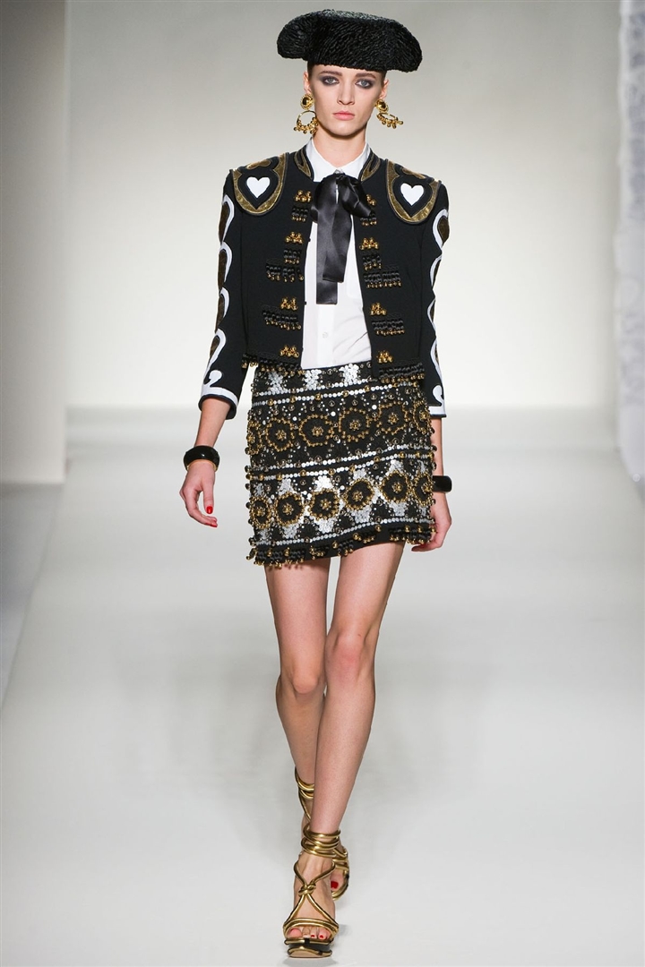 Moschino 2012 İlkbahar/Yaz