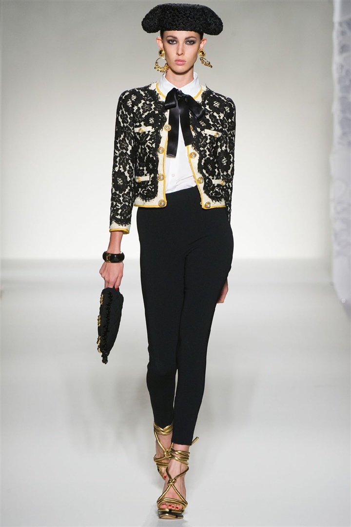 Moschino 2012 İlkbahar/Yaz