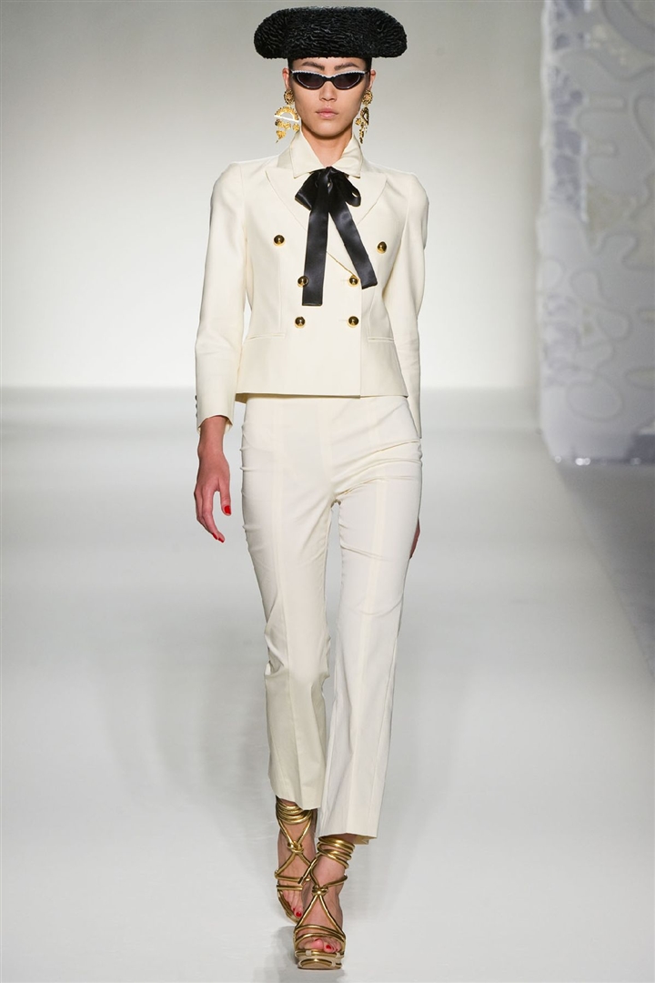 Moschino 2012 İlkbahar/Yaz