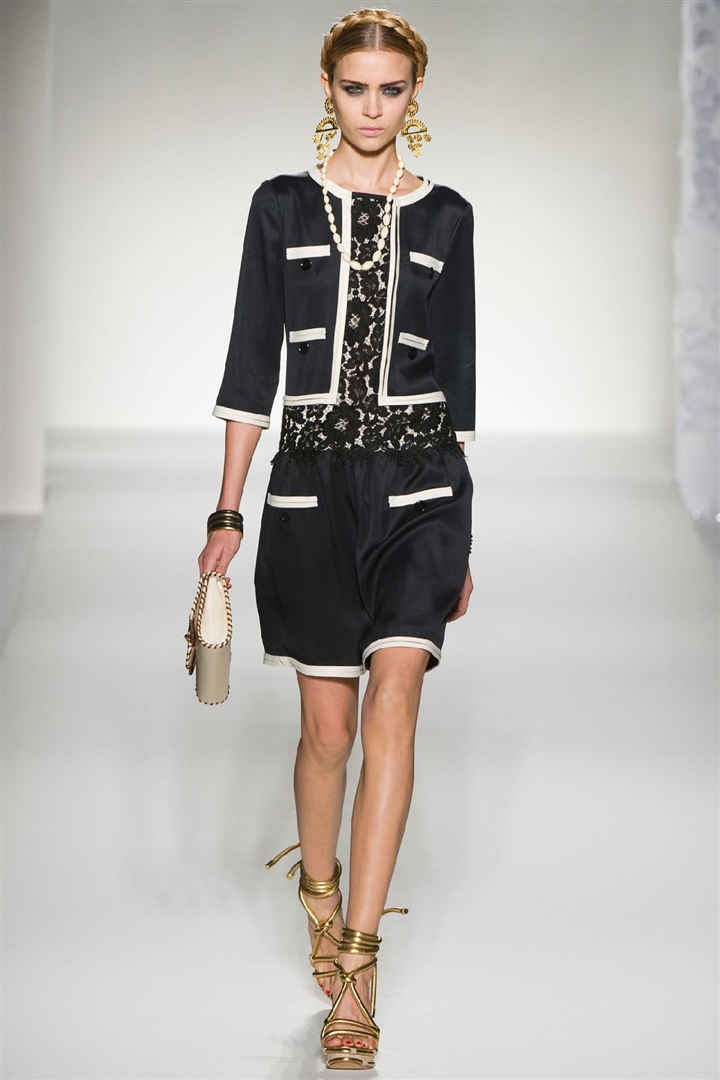 Moschino 2012 İlkbahar/Yaz