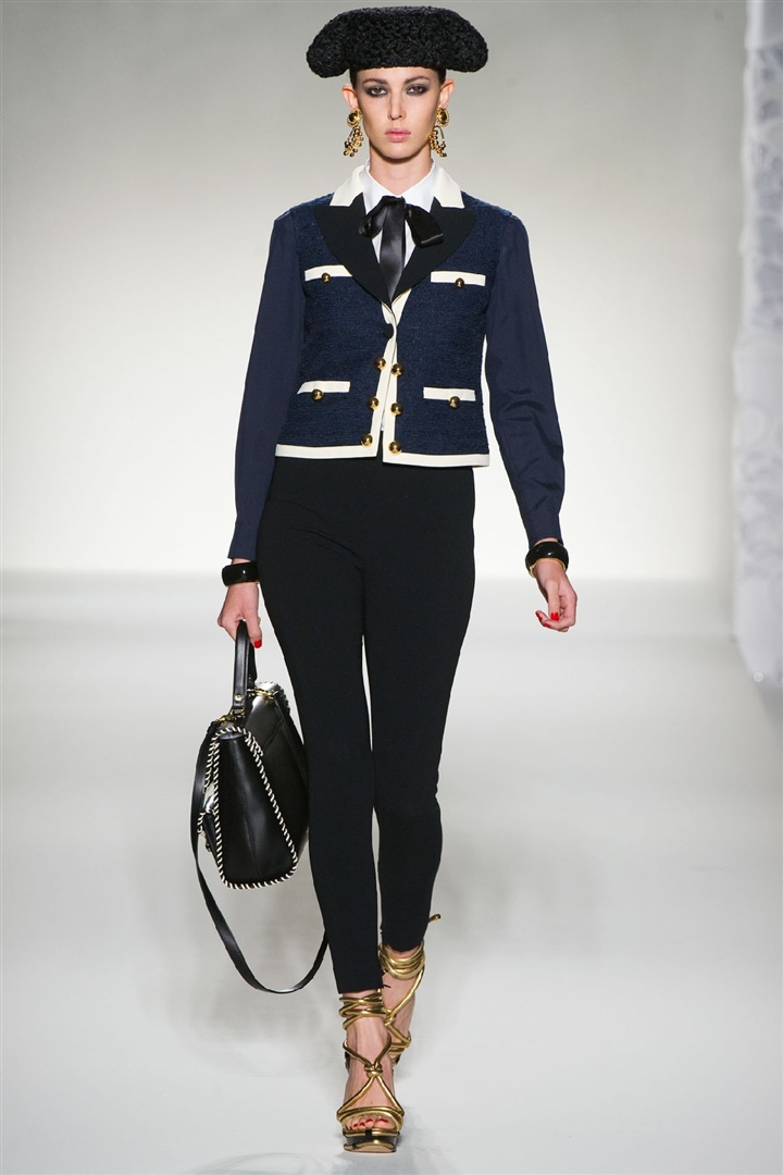 Moschino 2012 İlkbahar/Yaz