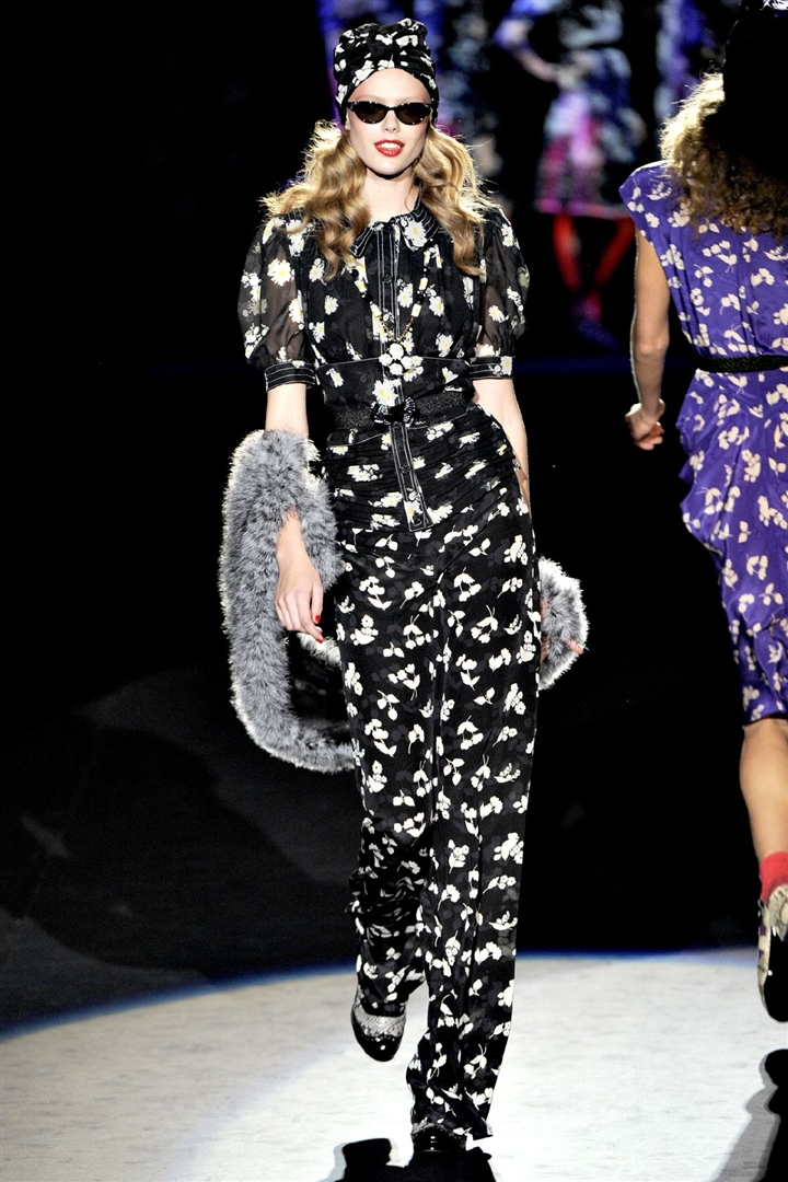 Anna Sui 2012 İlkbahar/Yaz