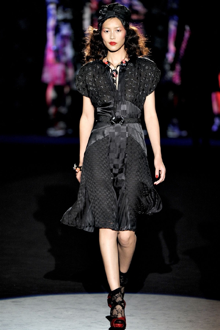 Anna Sui 2012 İlkbahar/Yaz