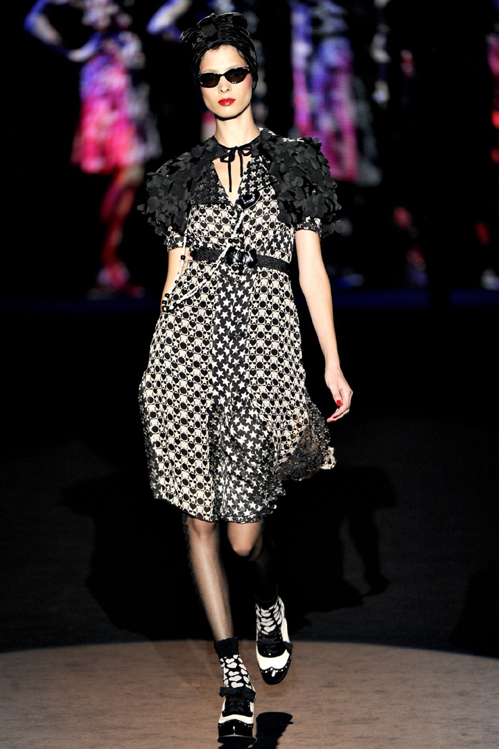 Anna Sui 2012 İlkbahar/Yaz