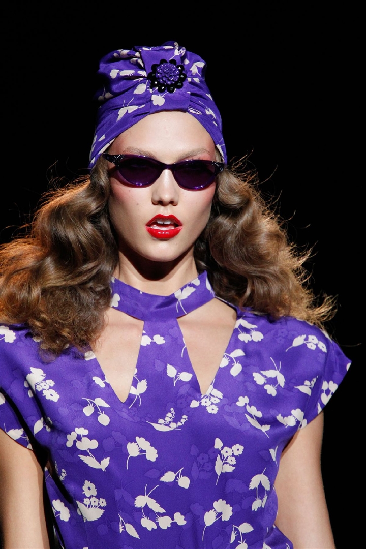 Anna Sui 2012 İlkbahar/Yaz Detay