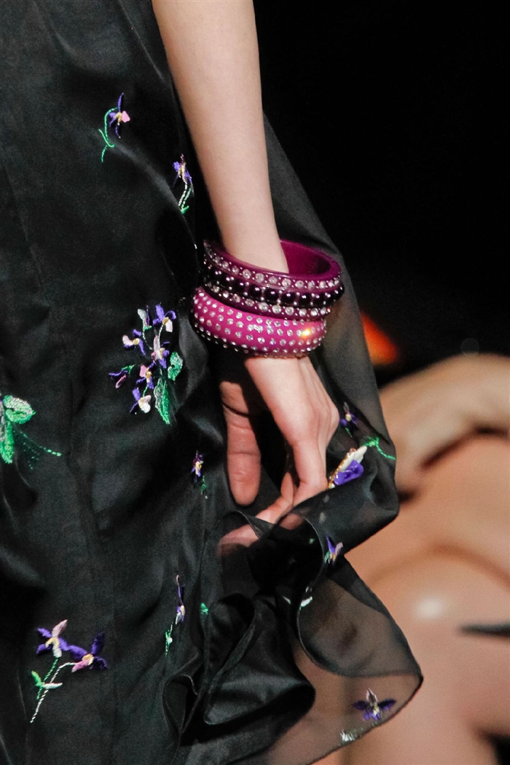 Anna Sui 2012 İlkbahar/Yaz Detay