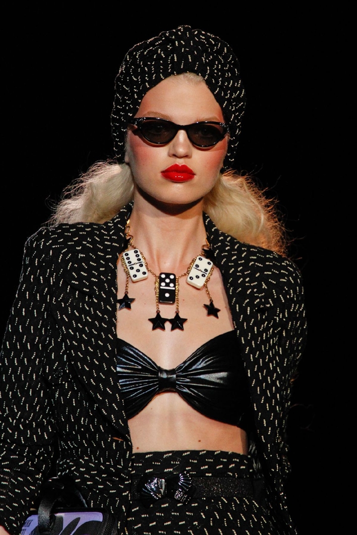 Anna Sui 2012 İlkbahar/Yaz Detay