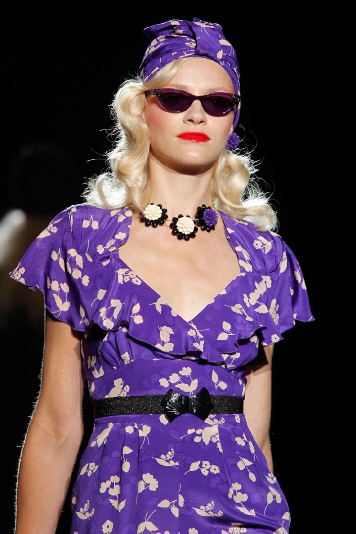 Anna Sui 2012 İlkbahar/Yaz Detay