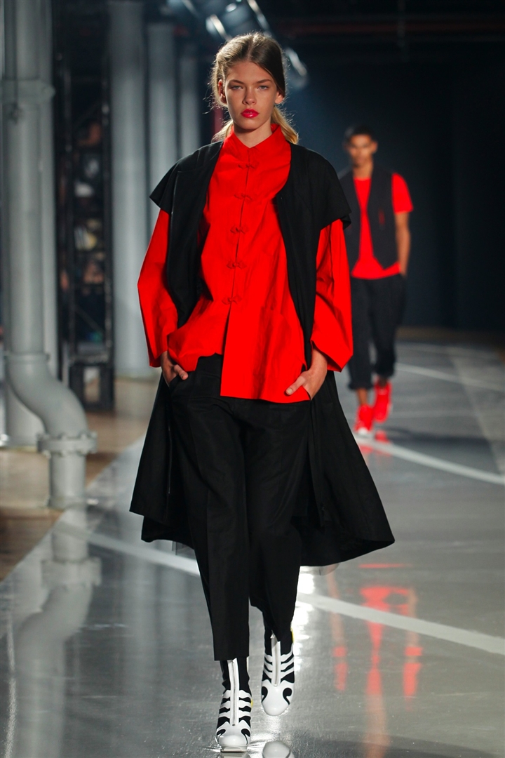 Y-3 2012 İlkbahar/Yaz