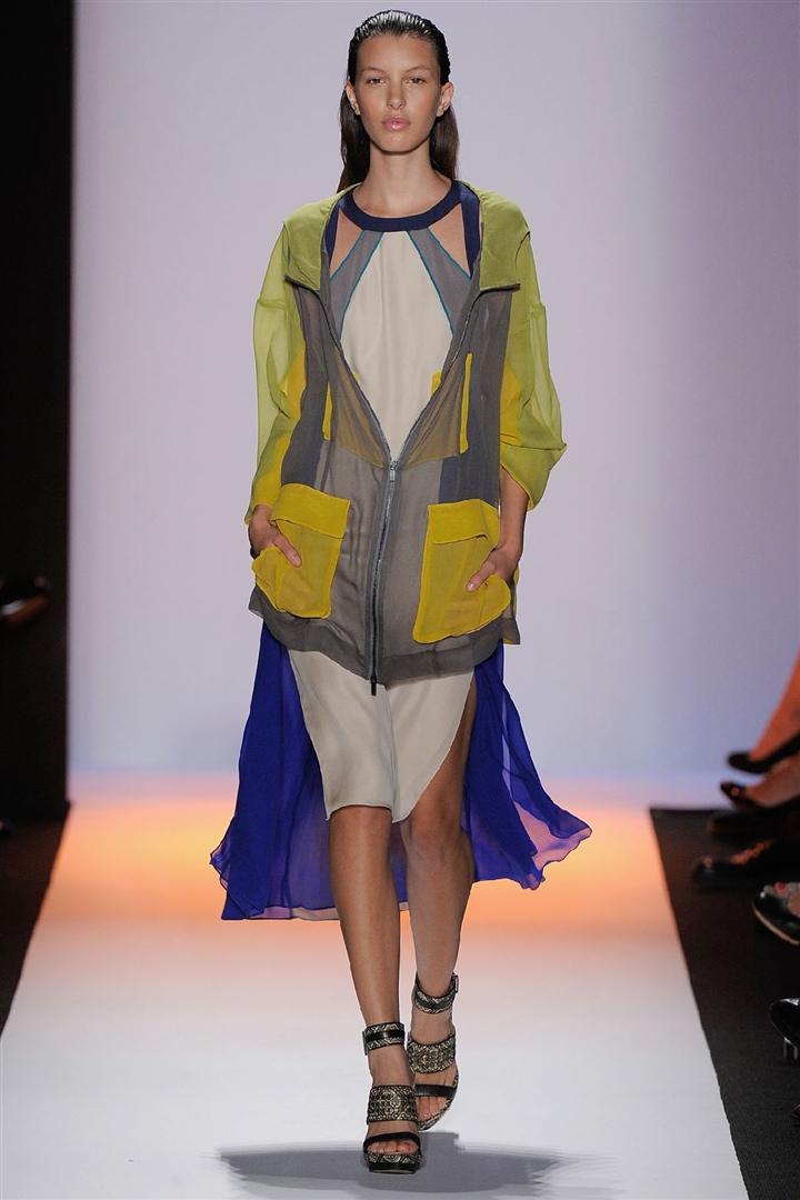 BCBG Max Azria 2012 İlkbahar/Yaz