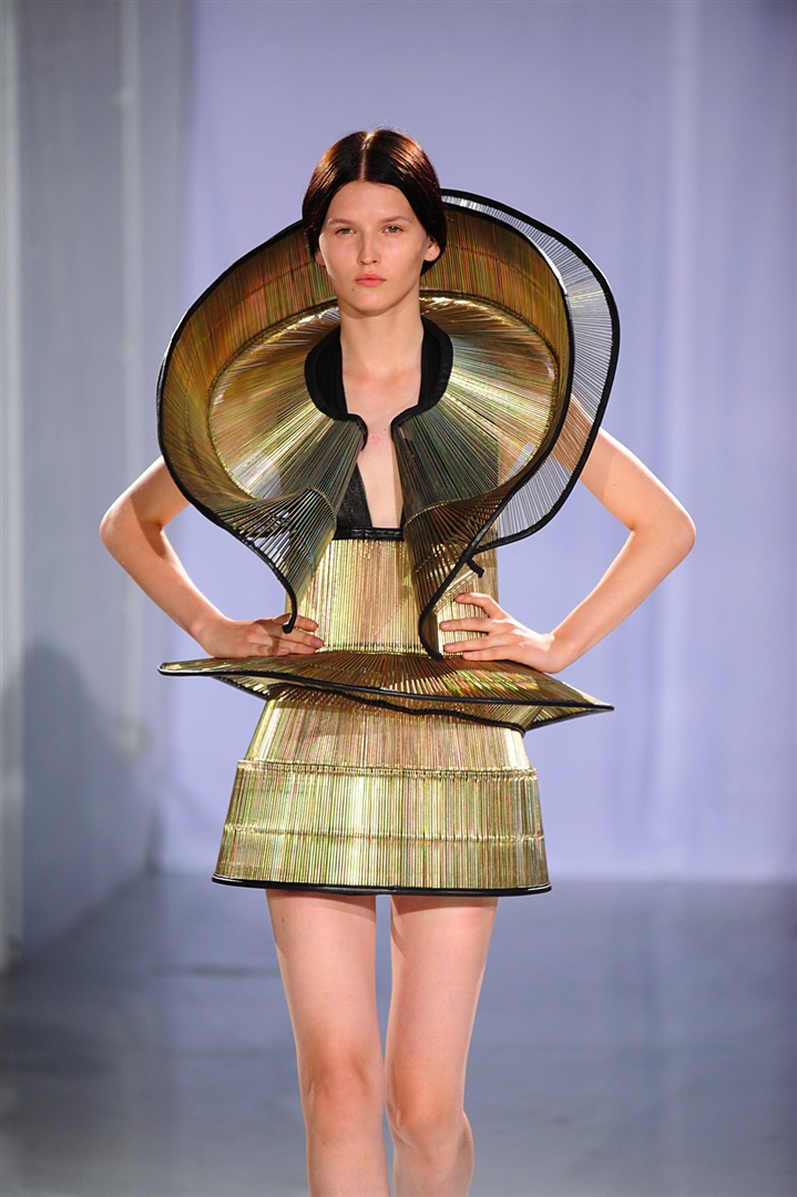 Iris Van Herpen 2011-2012 Sonbahar/Kış Couture