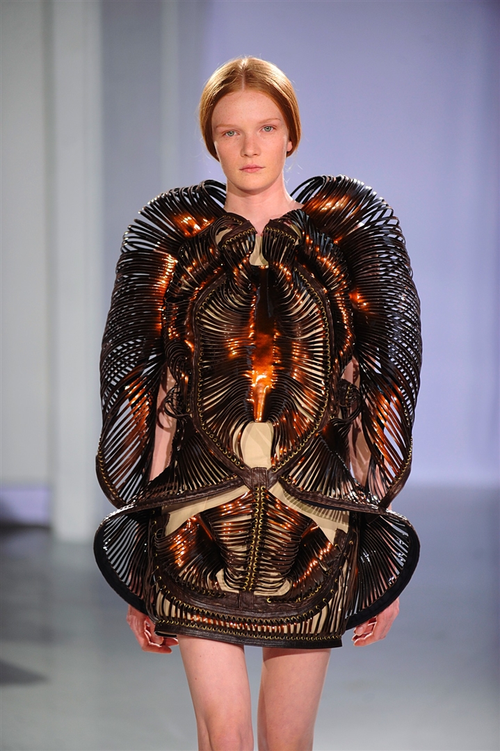 Iris Van Herpen 2011-2012 Sonbahar/Kış Couture