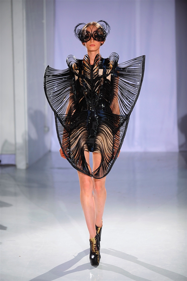 Iris Van Herpen 2011-2012 Sonbahar/Kış Couture