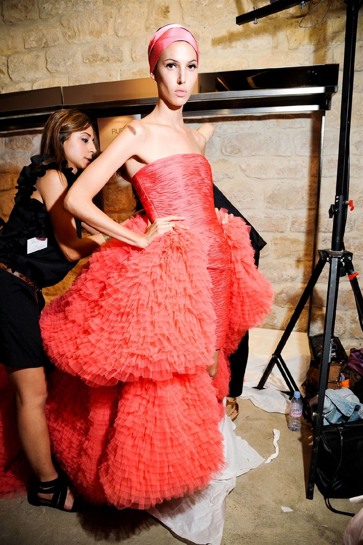 Giambattista Valli 2011-2012 Sonbahar/Kış Couture Çekim Arkası